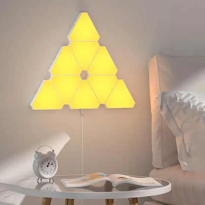 LED TRIANGULAR QUANTUM LAMP™ 2.0